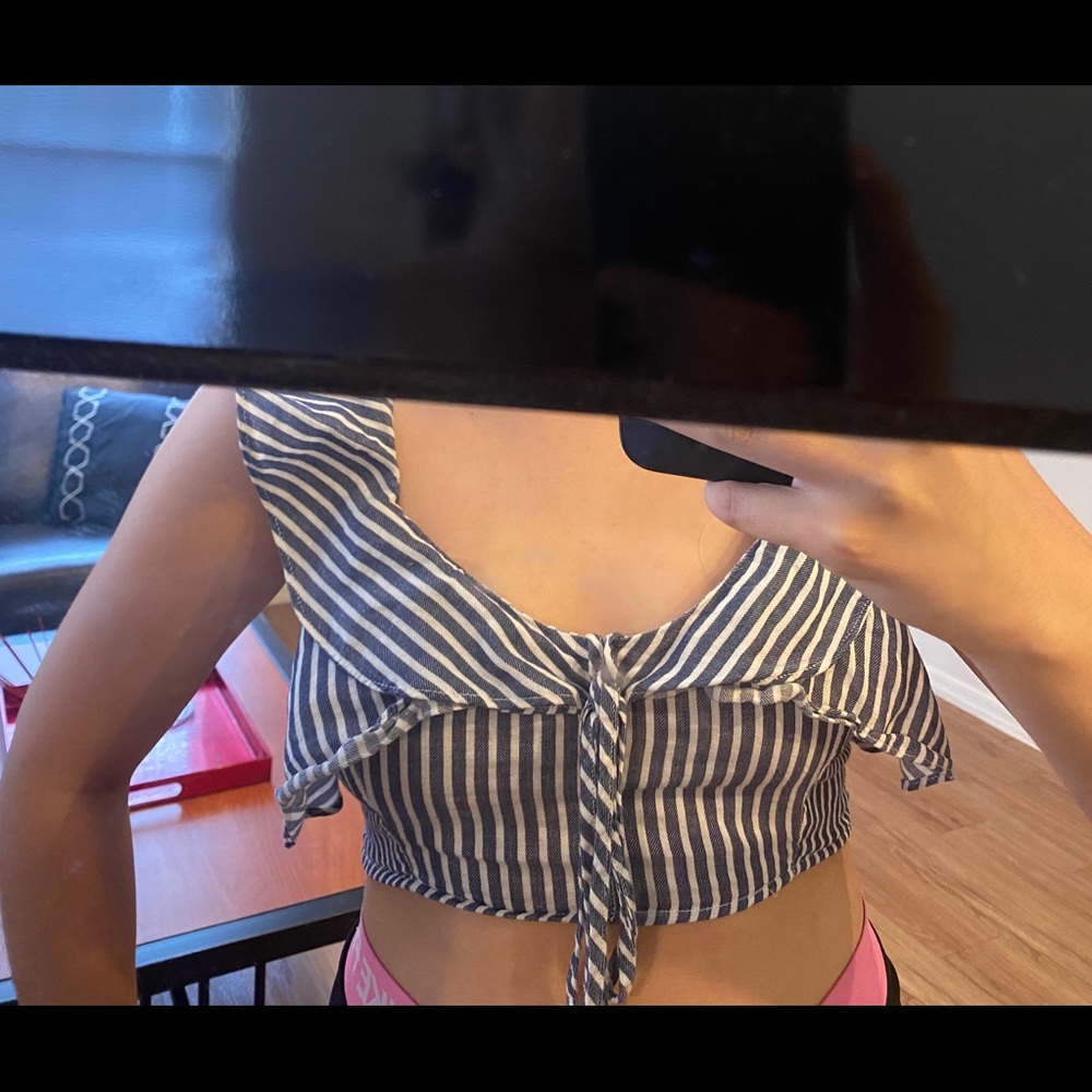 Forever 21 crop top